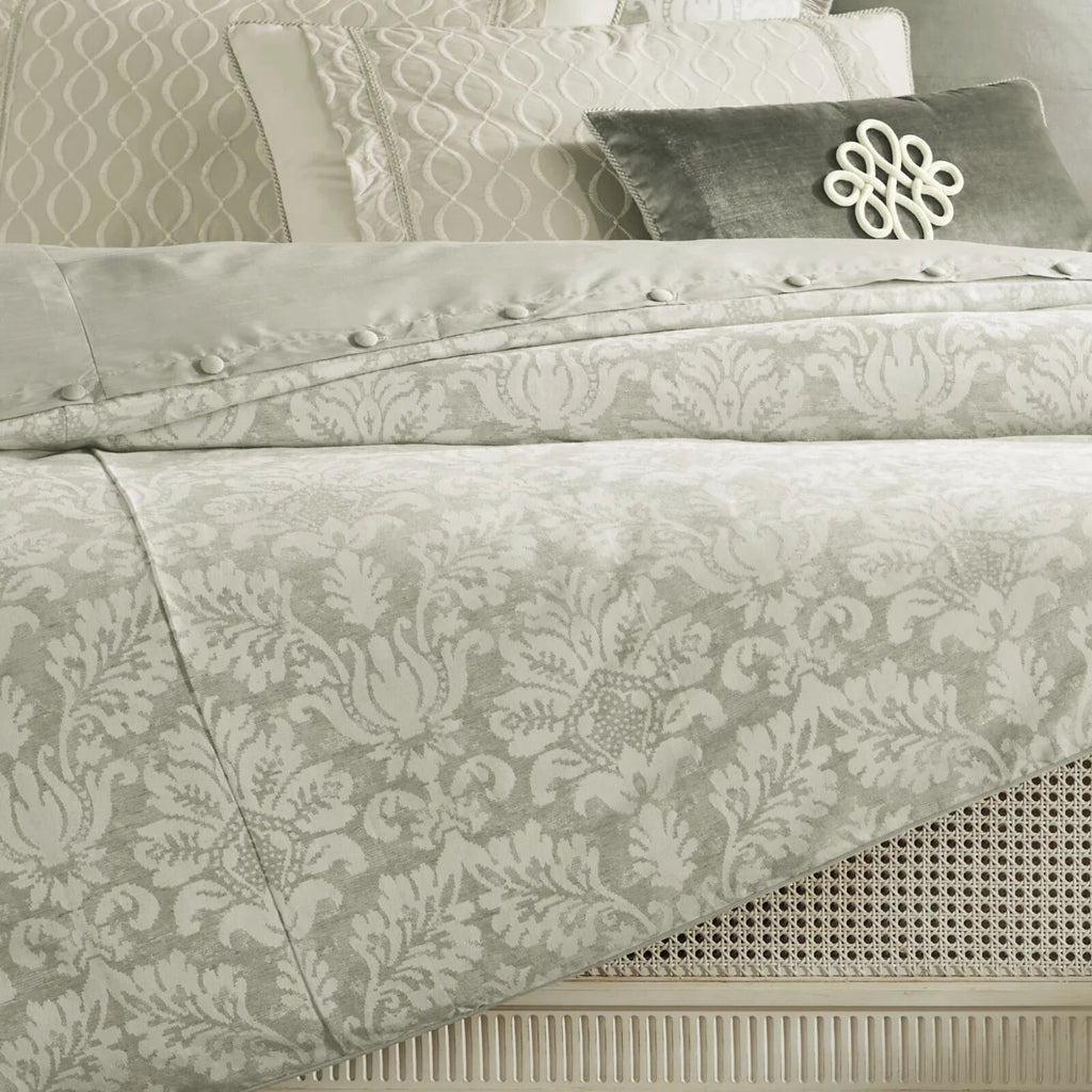 Lourde Bedding Collection