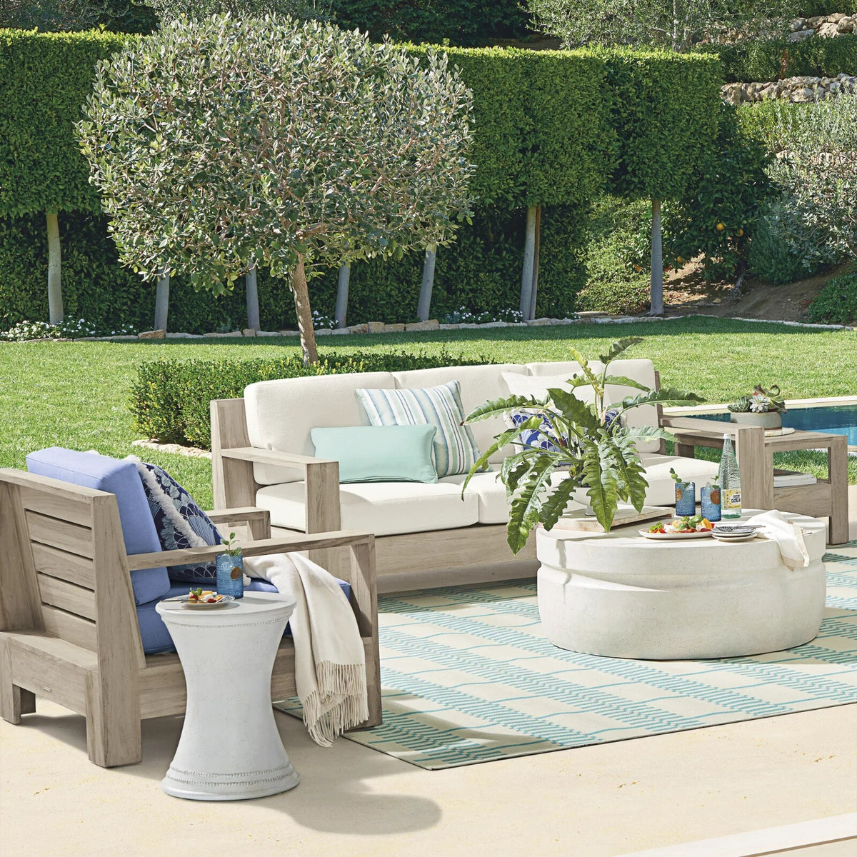 Lilly Indoor/Outdoor Rug